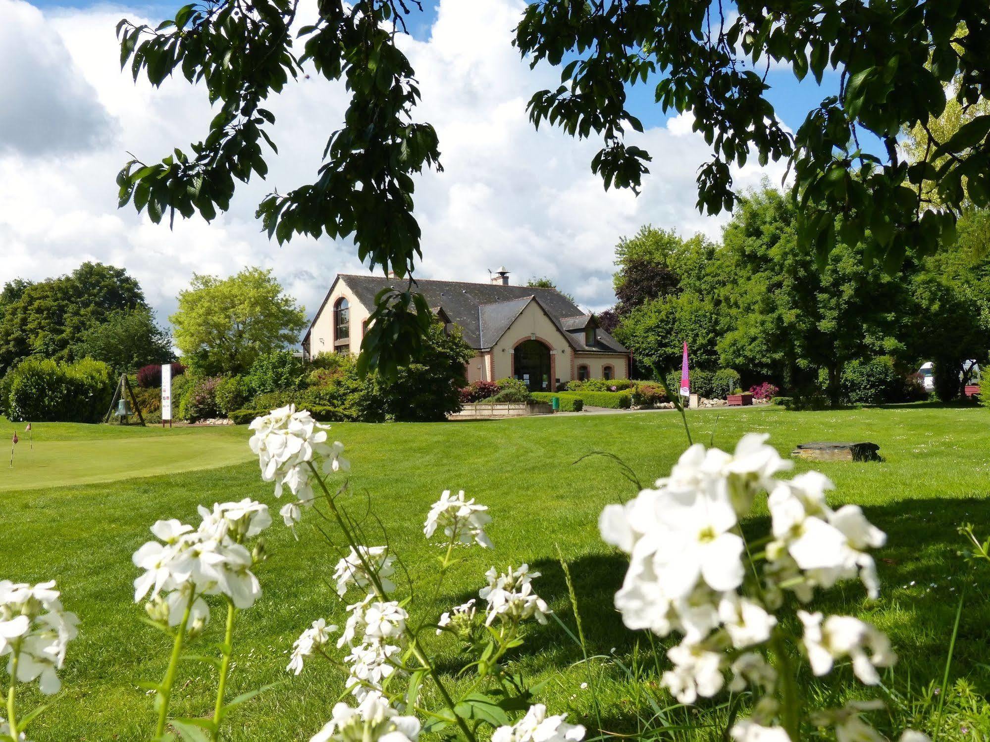 Anjou Golf And Country Club Hotel Champigné Kültér fotó