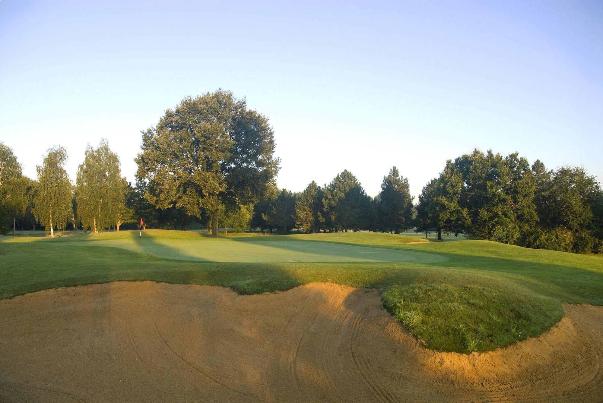 Anjou Golf And Country Club Hotel Champigné Kültér fotó